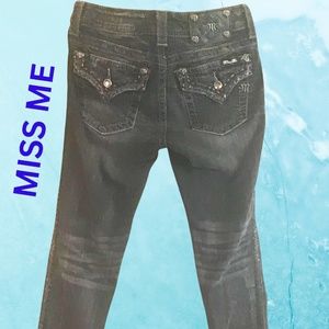 Rare Color & Style # Miss Me Jeans 27 Signature Rise Skinny Style J5588552 Black
